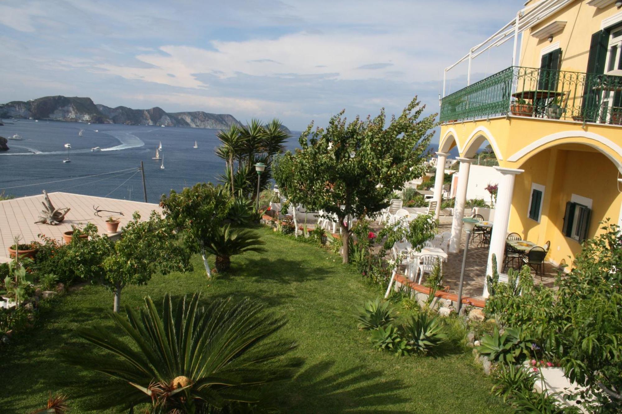 Villa Ersilia Ponza Exterior photo