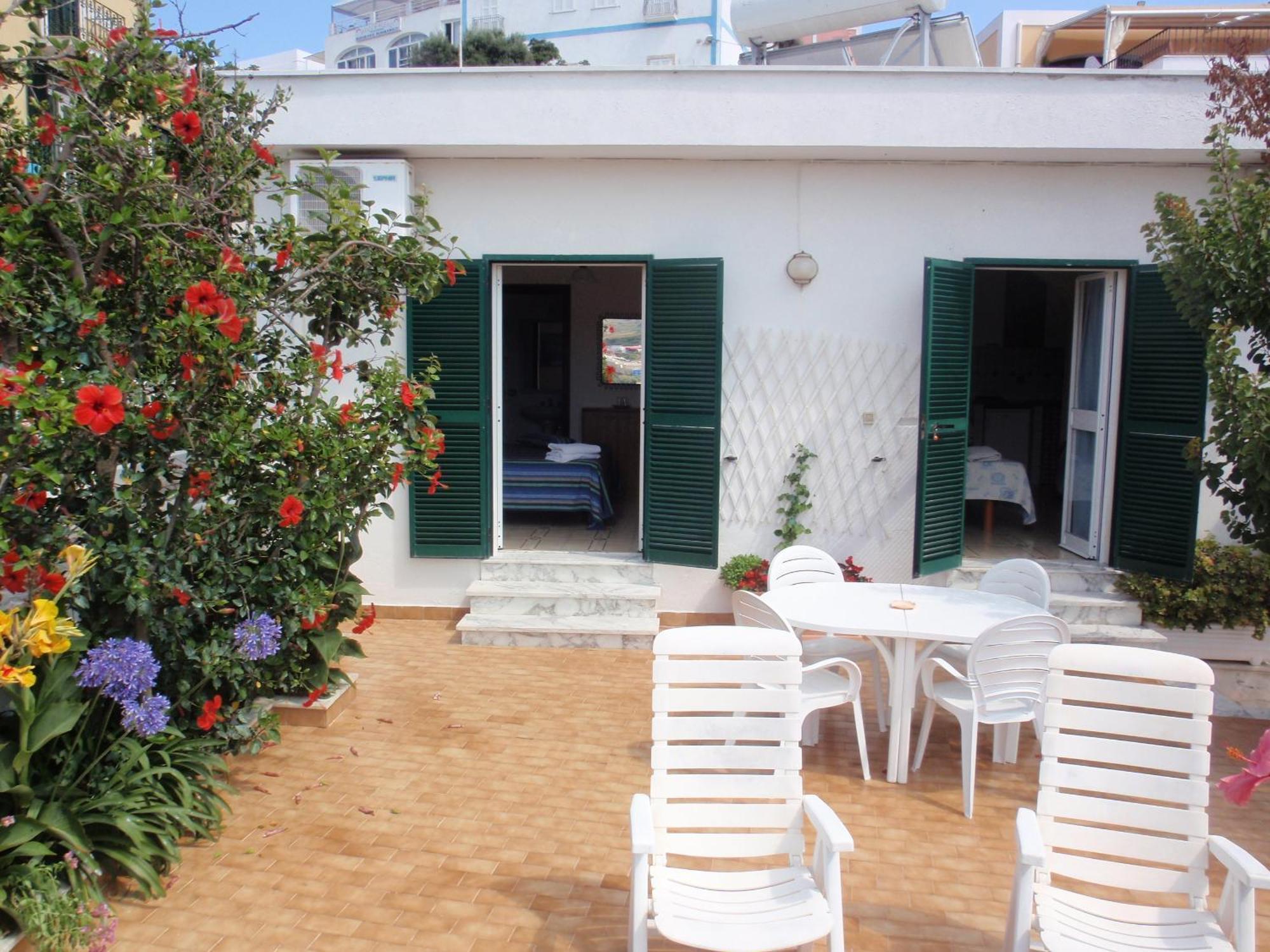 Villa Ersilia Ponza Exterior photo
